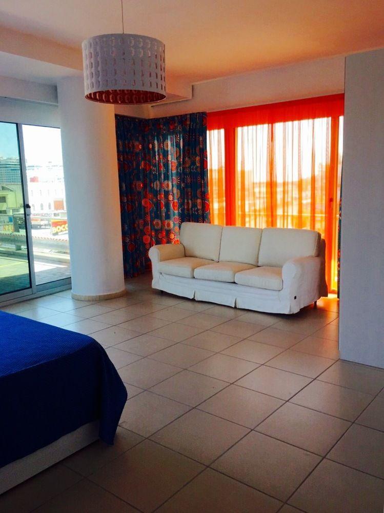 Marina Resart Rooms & Suite Naples Exterior photo