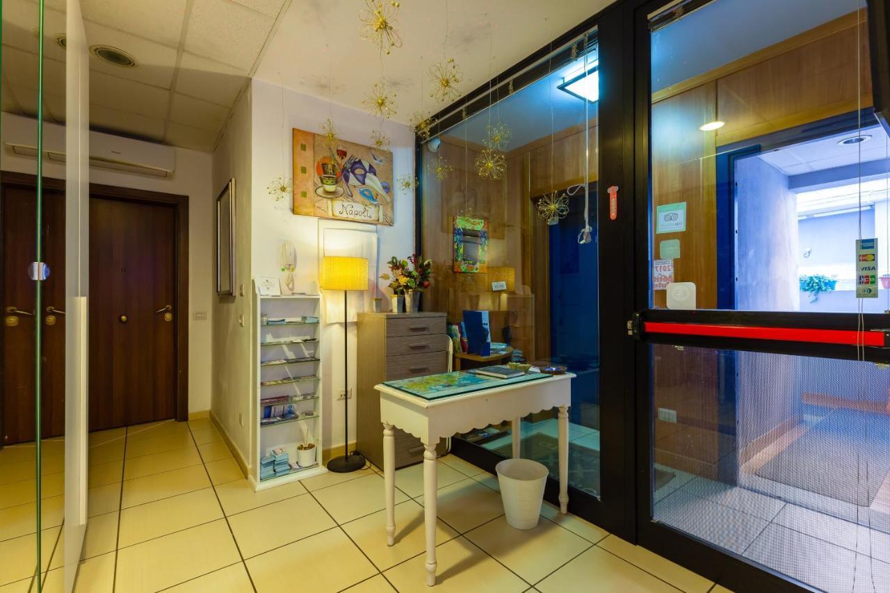 Marina Resart Rooms & Suite Naples Exterior photo